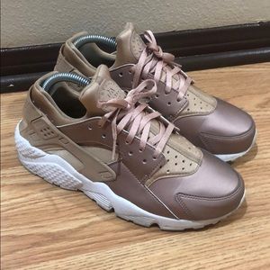 Worn Once Rose Gold Nike Huarache